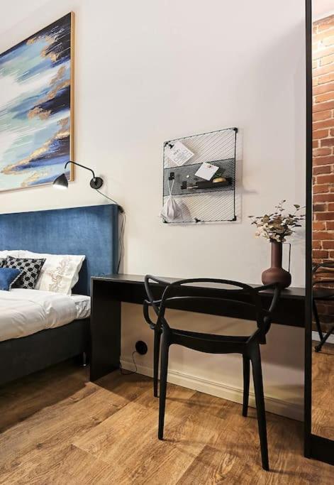 Urban-Glam City Centre Studio With A Gym And Terrace ทาลลินน์ ภายนอก รูปภาพ