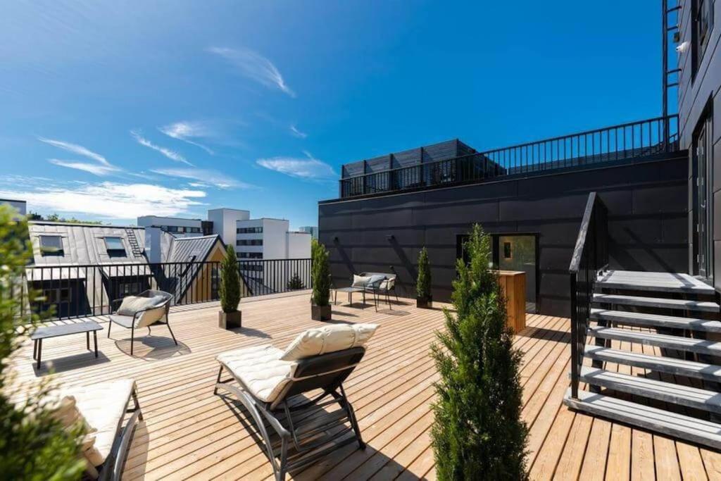 Urban-Glam City Centre Studio With A Gym And Terrace ทาลลินน์ ภายนอก รูปภาพ