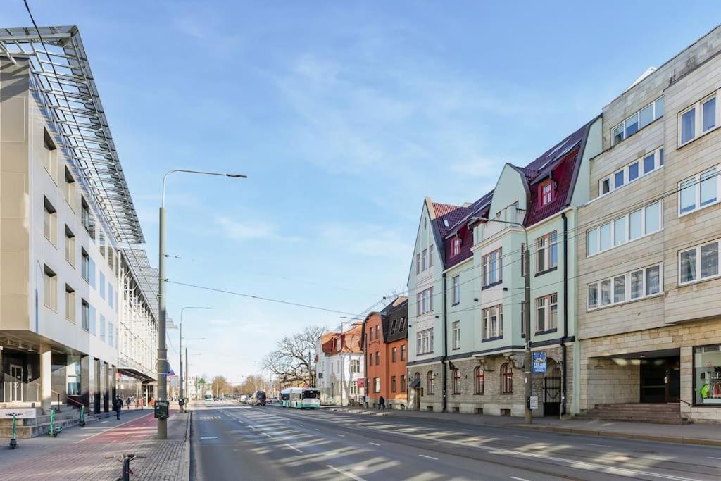 Urban-Glam City Centre Studio With A Gym And Terrace ทาลลินน์ ภายนอก รูปภาพ